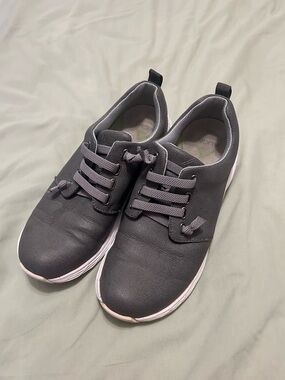 Align Nursing Shoe